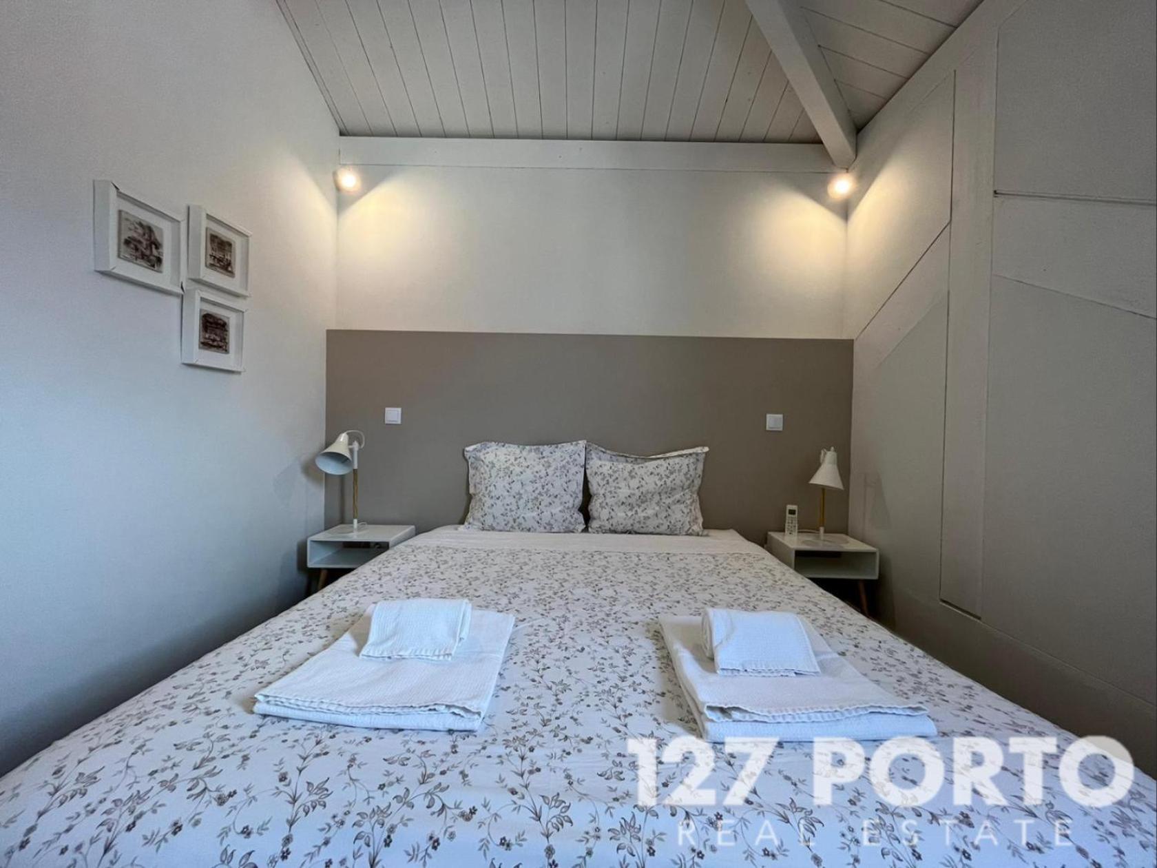 Ml240 Spacious Central Apartment Porto Kültér fotó